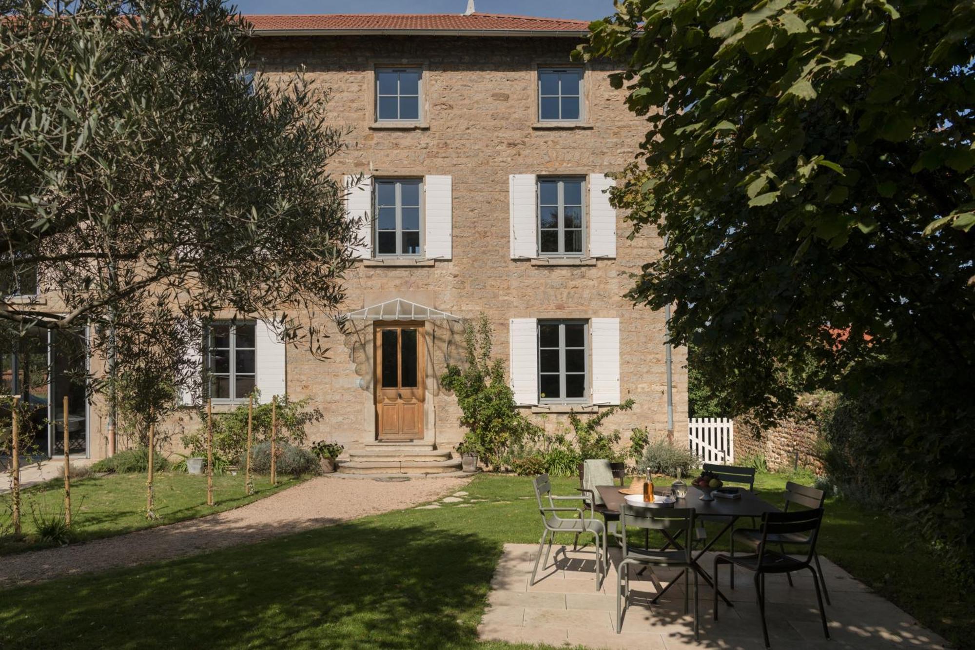 La Maison Des Monts D'Or Saint-Germain-au-Mont-dʼOr Exterior foto